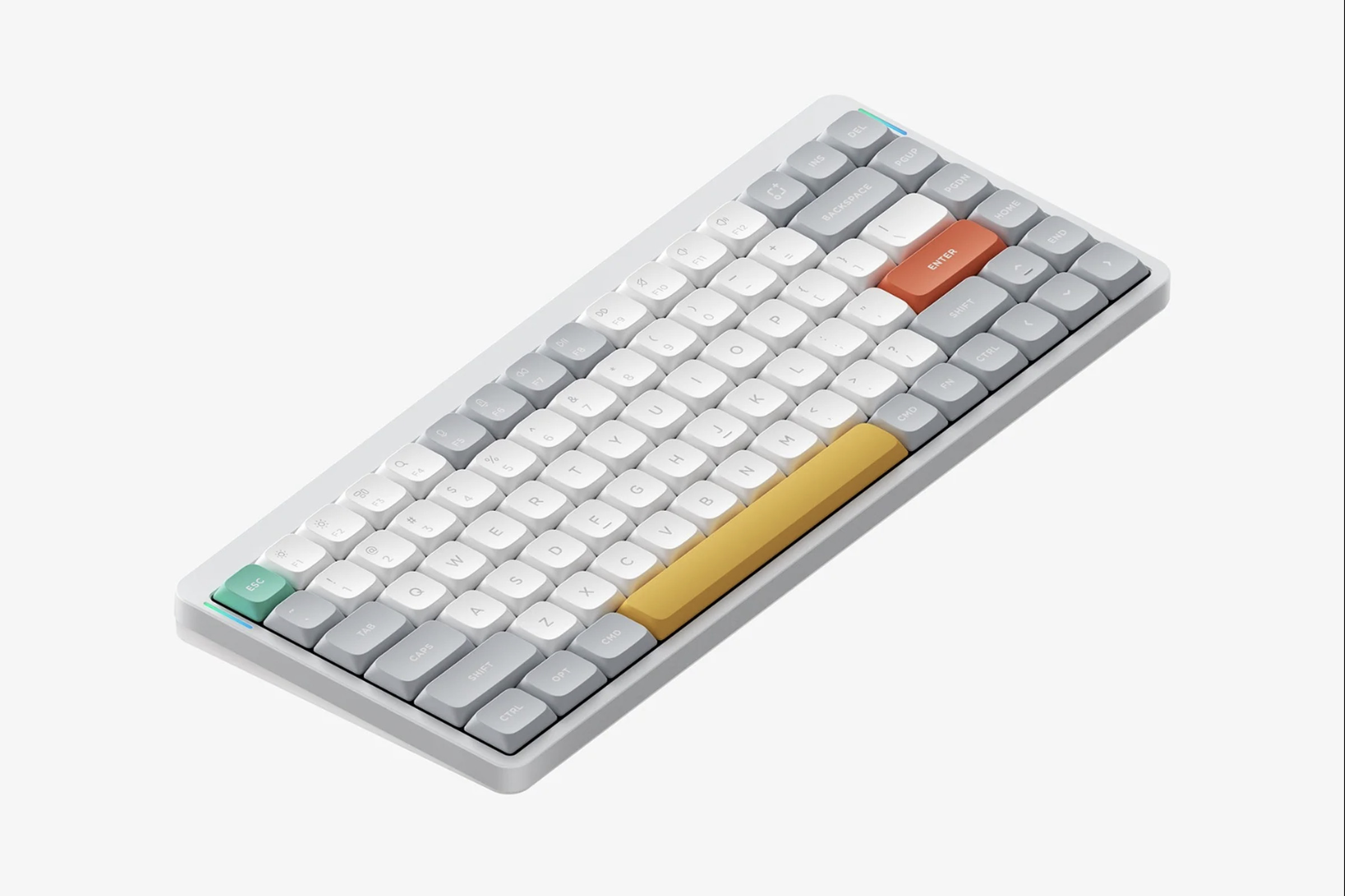 Beyaz, gri, kırmızı ve sarı tuşlara sahip klavye.