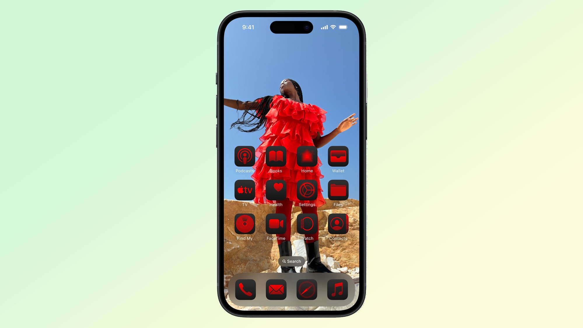 iOS 18 ana ekran özelleştirme özellikleri koyu simgeler içeriyor