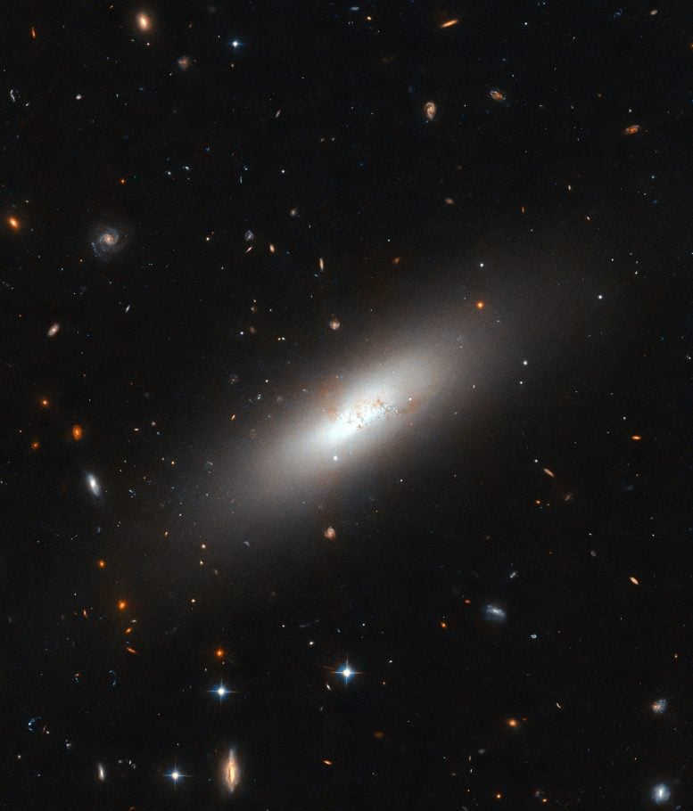 Galaksi IC 3430