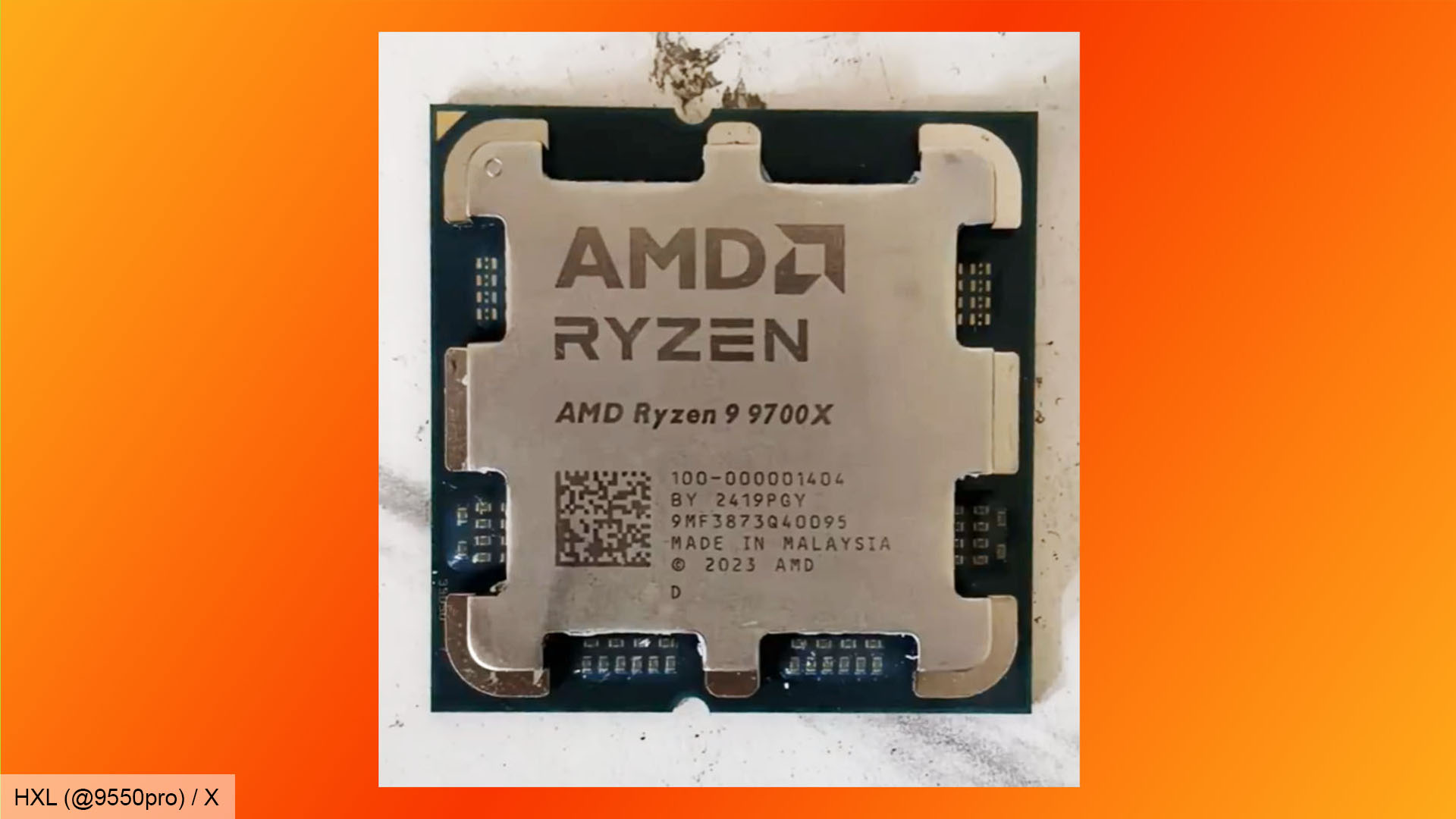 AMD Ryzen 9 9700X sızdırılan tipo fotoğrafı - HXL