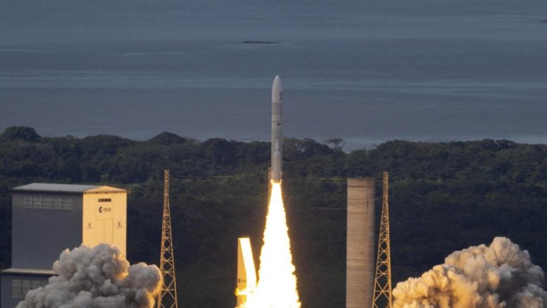İlk Ariane 6 Roketi Fırlatıldı