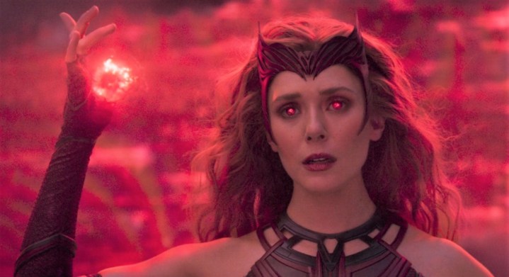 Scarlet Witch "WandaVision"da güçleniyor.