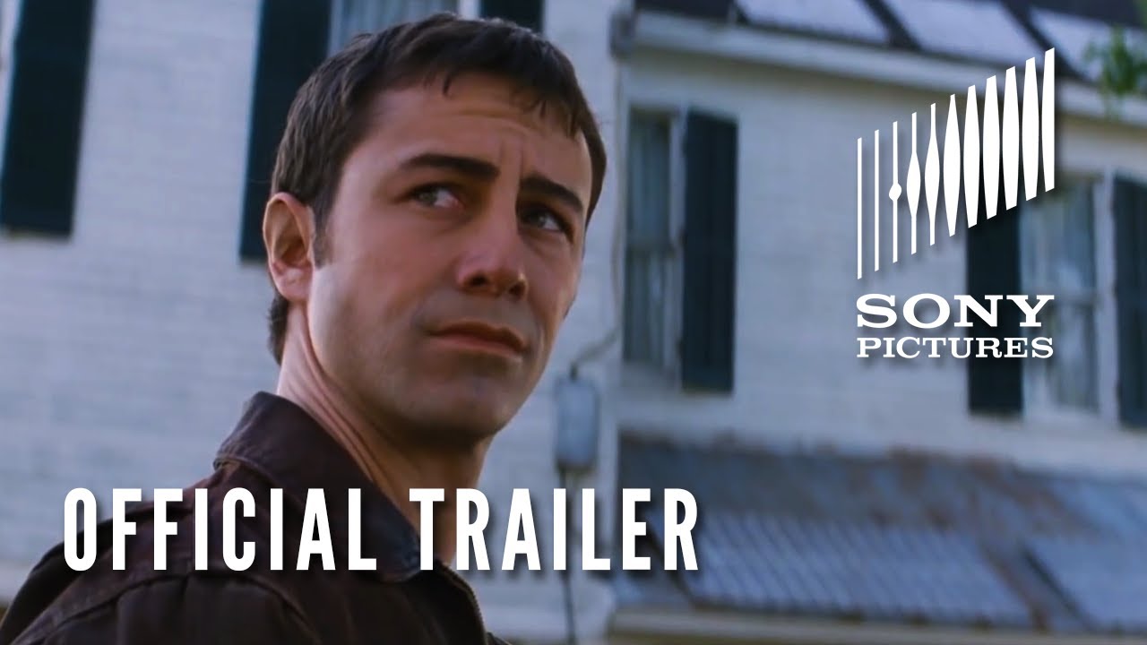 LOOPER - Resmi Fragman (HD) - YouTube