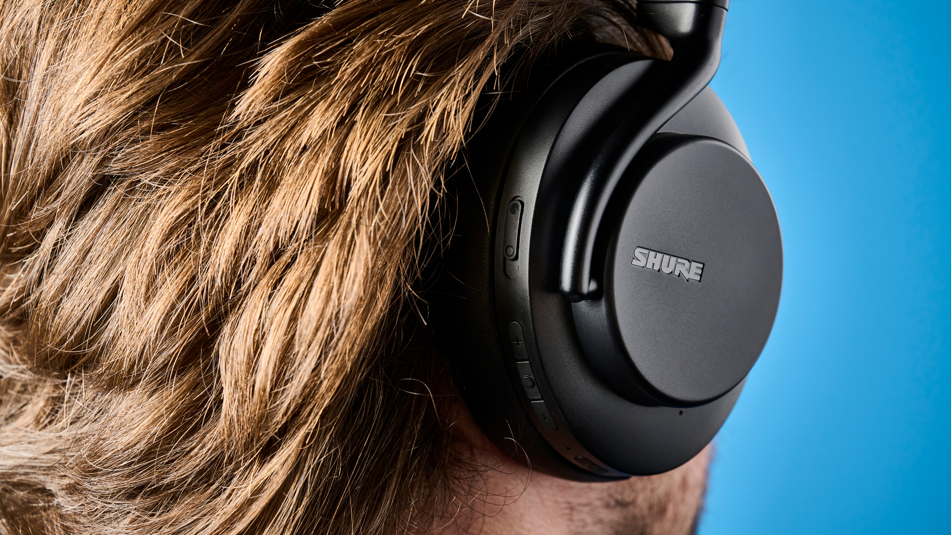 Shure Aonic 50 Gen 2 kulaklığın bir fotoğrafı