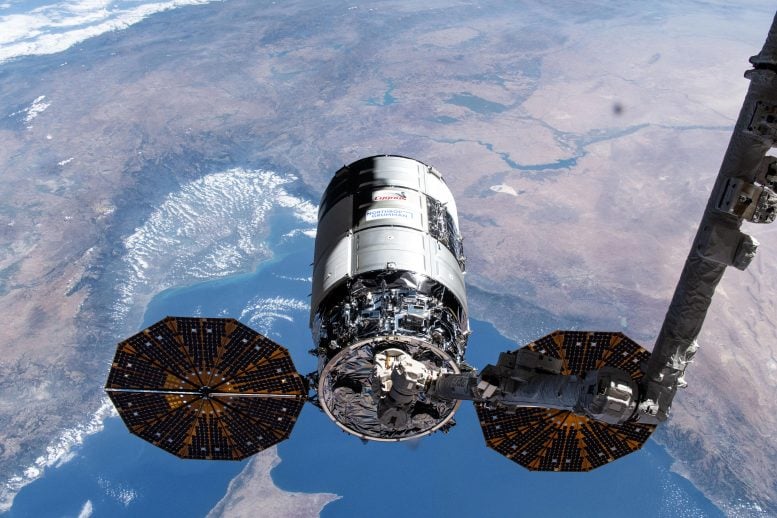 Cygnus Operasyonları ve Starliner’ın ISS’deki Brifingleri