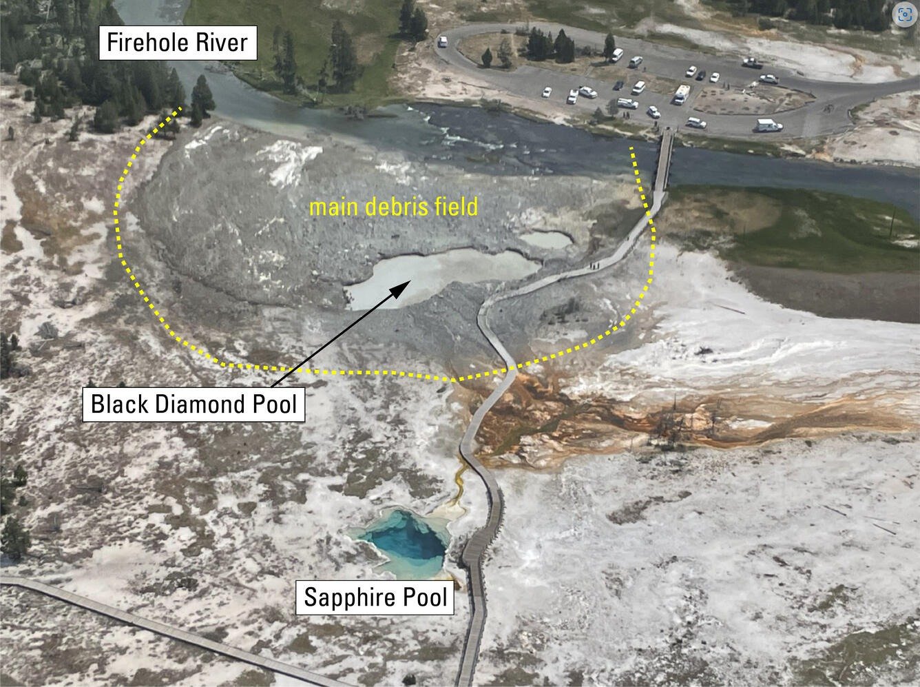 23 Temmuz'da Yellowstone'da meydana gelen patlamanın sonrasına ait hava fotoğrafı.