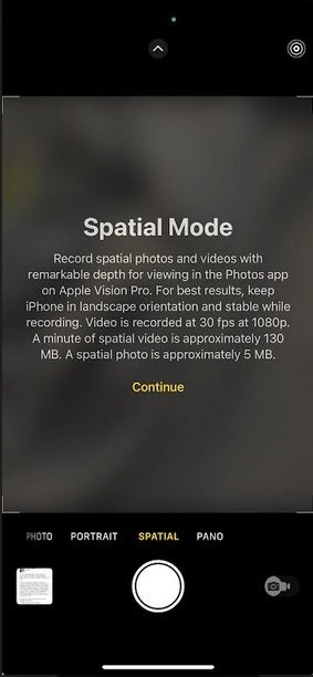 iOS 18.1 geliştirici beta 4, iPhone 15 Pro ve iPhone 15 Pro Max kullanıcılarının mekansal fotoğraflar çekmesine olanak tanıyor. | Resim kredisi-PhoneArena - iOS 18.1 geliştirici beta 4, iPhone 15 Pro, 15 Pro Max kameraları için iyi haber