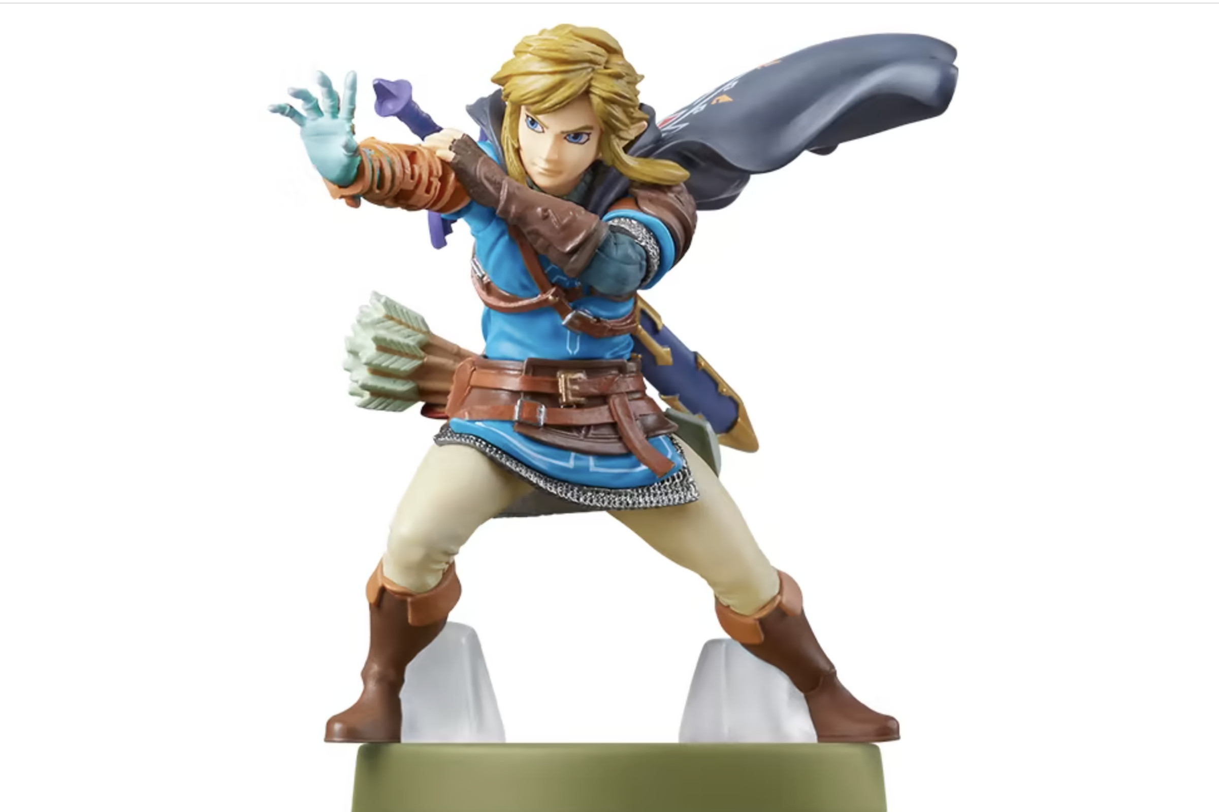 The Legend of Zelda'dan Link'in kolunu uzatmış amiibo'su.