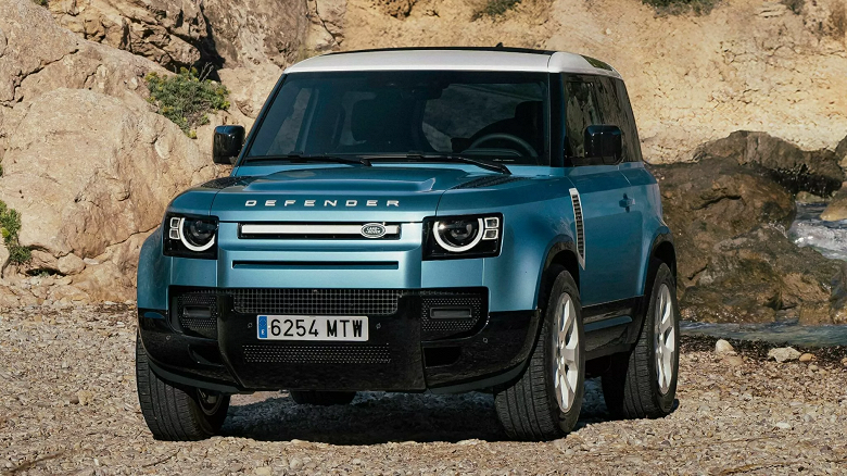 Land Rover Defender Eivissa Limited Edition sunuldu: toplam altı otomobil üretilecek