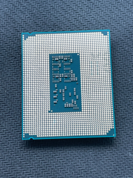 Intel Arrow Gölü Q33K 1