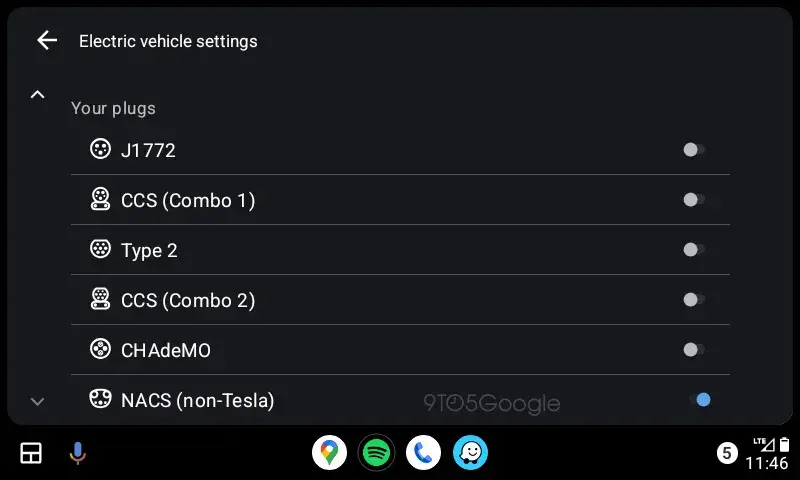 Tesla dışındaki araçlar için yeni eklenen NACS desteğini gösteren Android Auto ekran görüntüsü.