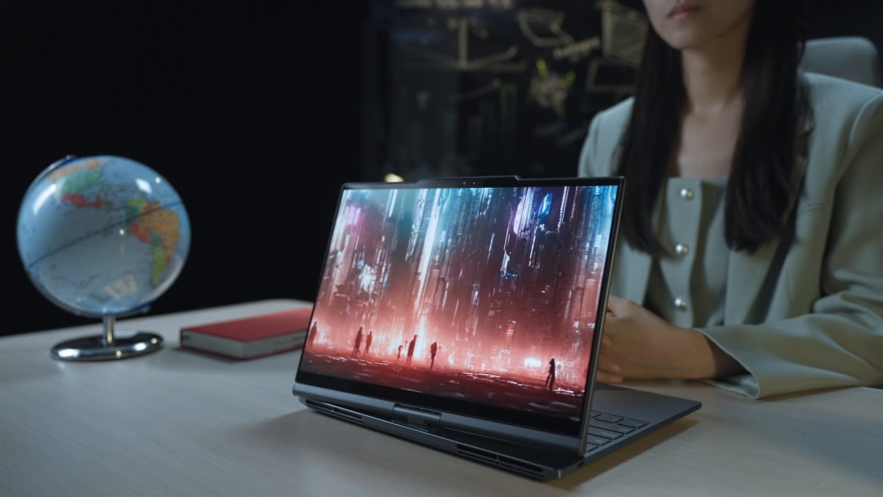 Lenovo Auto-Twist AI PC Konsepti: Odaklanmayı Yeniden Tanımlıyor, Benzersiz Şekilde Sizin Etrafınızda Merkezleniyor. - YouTube