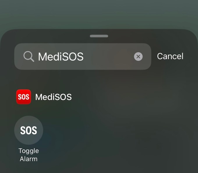 MediSOS iOS 18 uygulama kontrol widget'ı