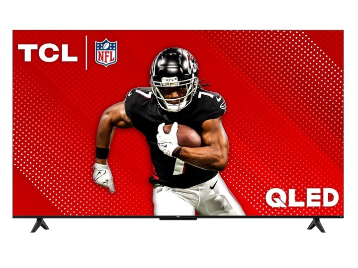 TCL Q65 4K QLED TV'deki bir NFL oyuncusu.