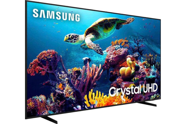 Beyaz arka planda Samsung 75 inç DU6900 4K TV.