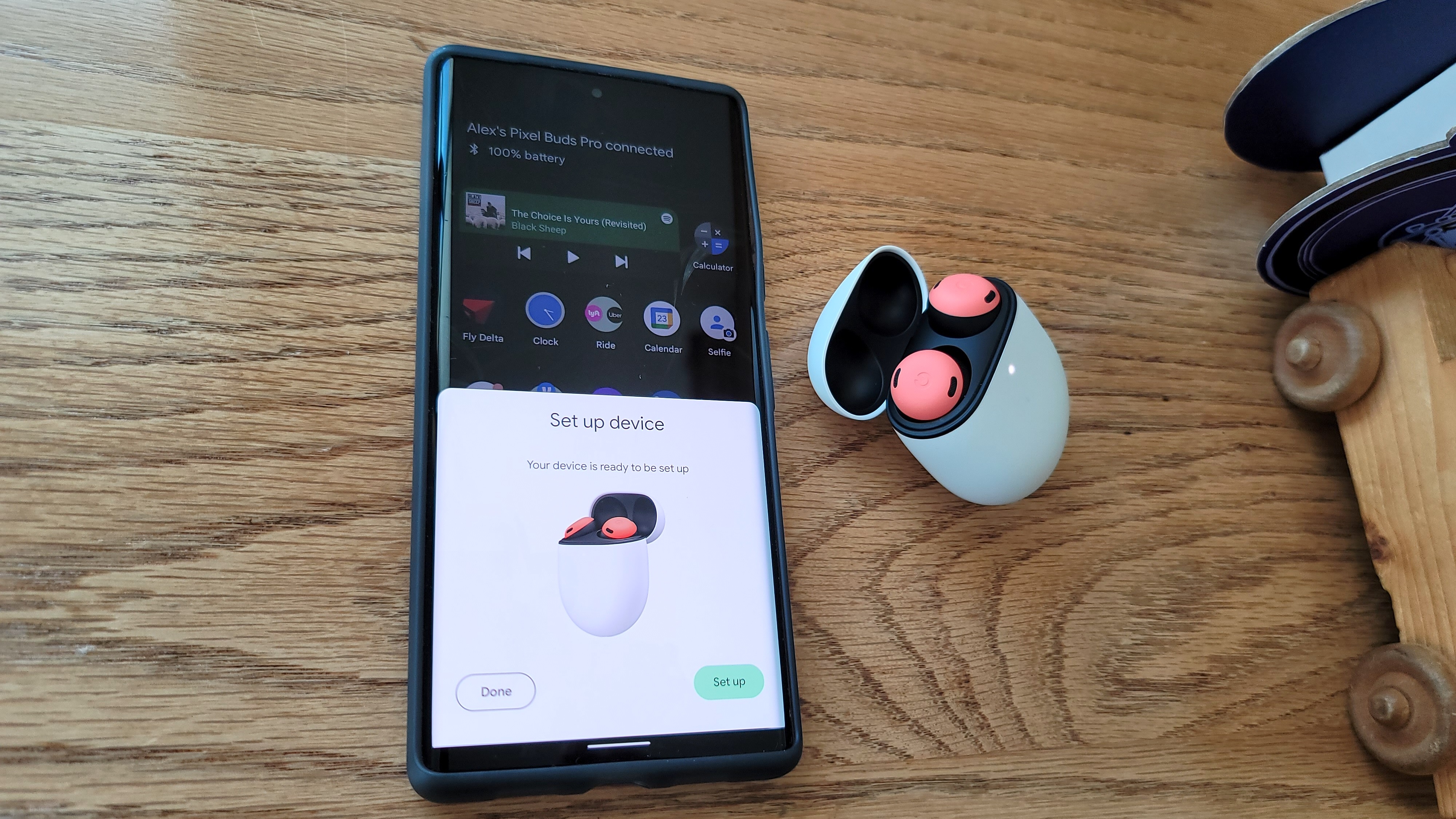 Google Pixel Buds Pro 2'de tek dokunuşla Google Hızlı Eşleştirme yürütülüyor