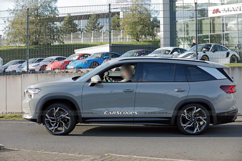 6 saniyede 100 km/saat hıza ulaşan şarjlı Skoda Kodiaq vRS yola çıkmaya hazır