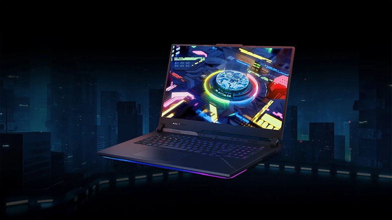 Canlı bir ekrana ve arkadan aydınlatmalı klavyeye sahip ASUS ROG Strix Scar 17 oyun dizüstü bilgisayarı.