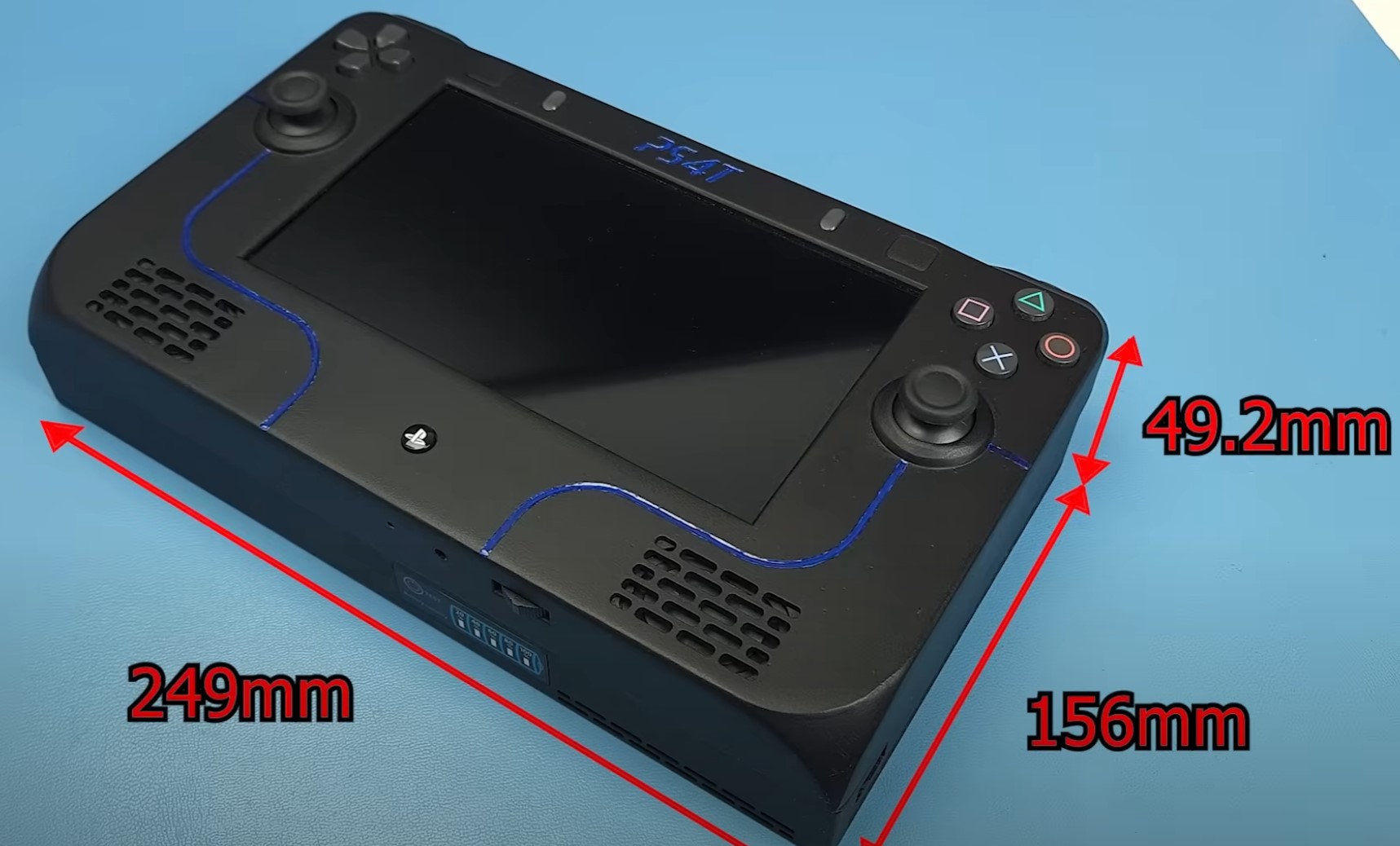 Restore Technique'in PS4 Handheld'inin boyutları