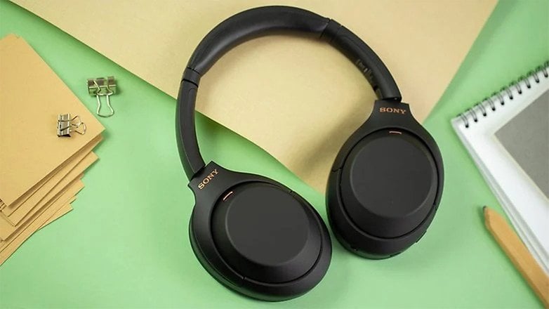 Sony WH-1000XM4 masada