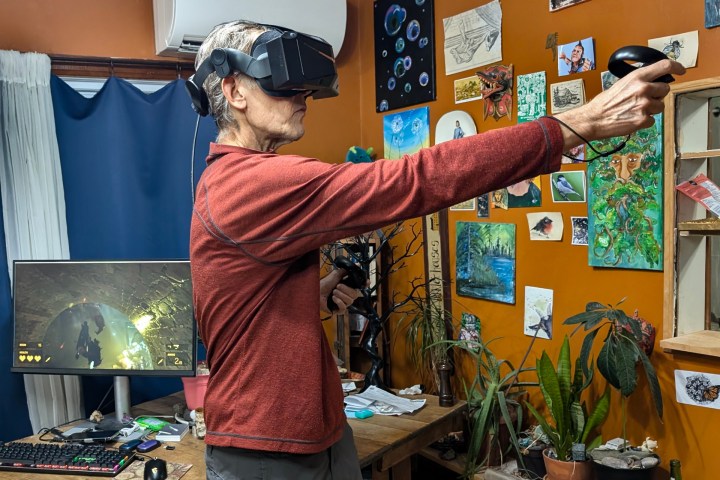 Half-Life Alyx, Pimax Crystal Light'ta harika görünüyor ve kontrolörler takibi iyi tutuyor.