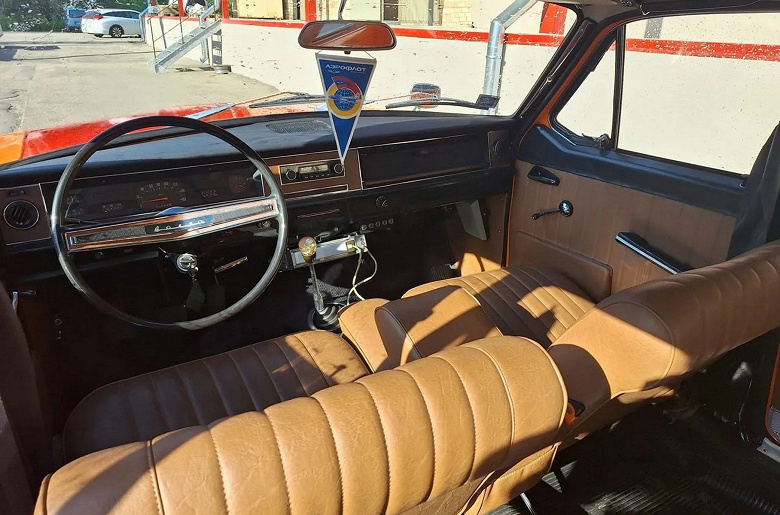 Çok nadir bir havacılık Volga GAZ-24 Escort Letonya'da satışa sunuldu: bunlardan sadece 39 adet üretildi