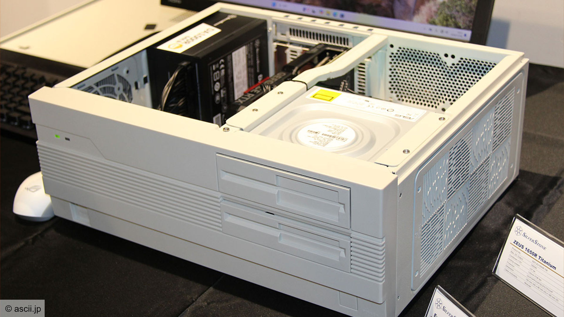 Silverstone FLP01 PC kasası üstü açık