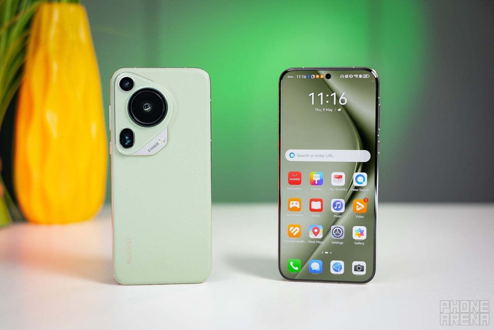 Huawei Pura 70 Ultra. | Image Credit - PhoneArena - Kantar 2024'ün 3. çeyreği raporu: Huawei Çin'i ele geçirdi, Apple ABD'de lider oldu ve Samsung karışık sonuçlarla karşı karşıya