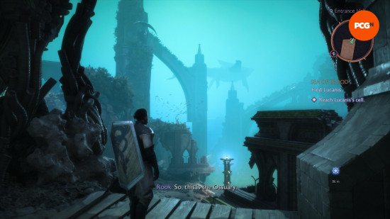 Dragon Age The Veilguard incelemesi: Dragon Age: The Veilguard'dan, suya batmış bir kaleye arkadan bakan bir adam.