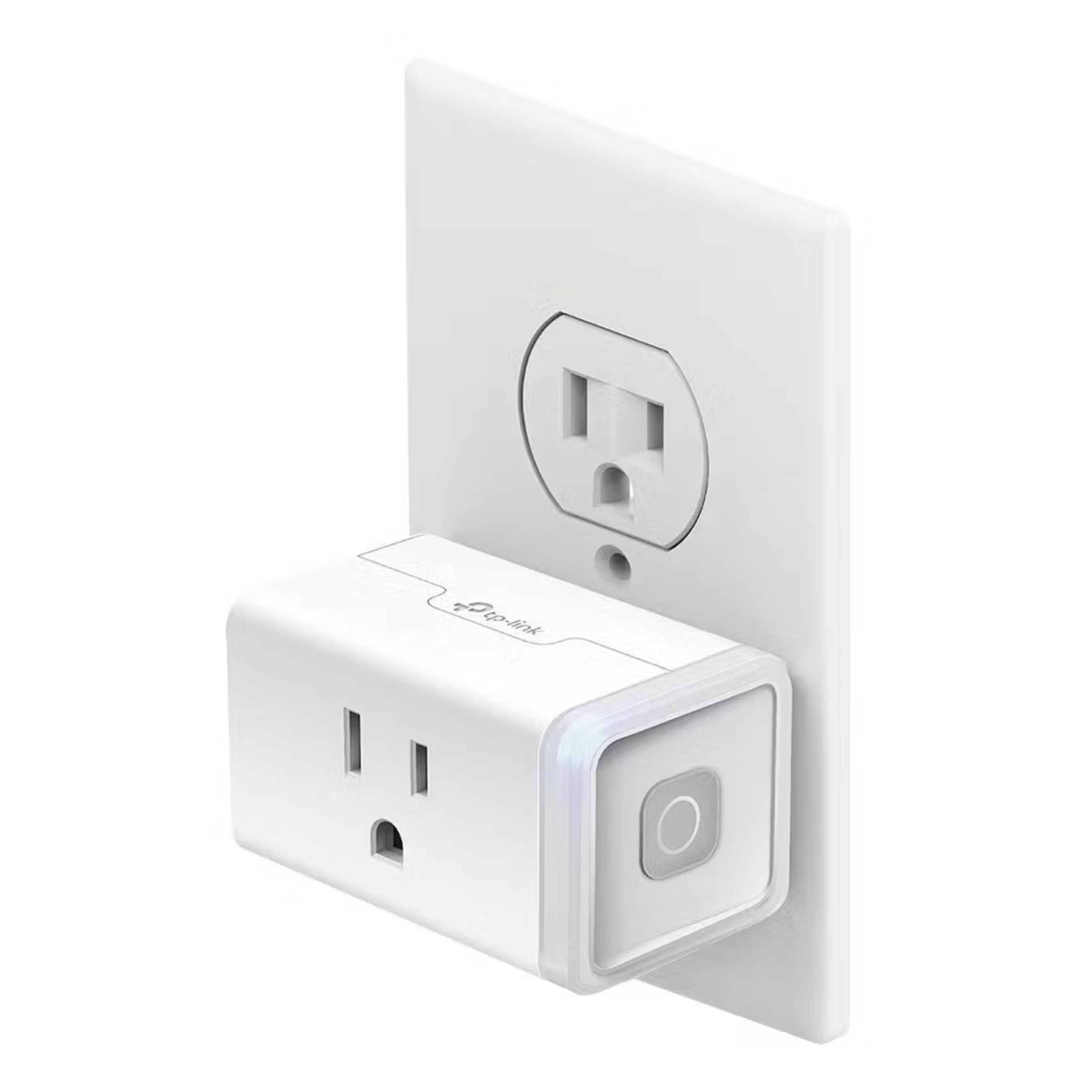 Beyaz fiş elektrik prizine takılı.