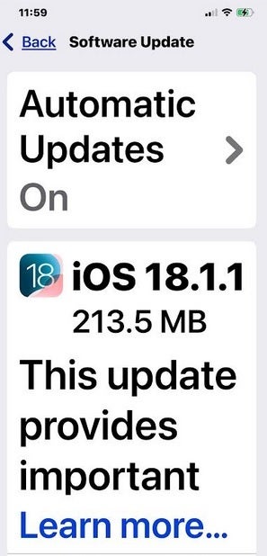 Apple, iOS 18.1.1 ve iPadOS 18.1.1 için acil durum güncellemesi yayınladı | Resim kredisi-PhoneArena - Apple, en kısa sürede yüklemeniz gereken iPhone ve iPad güvenlik güncellemelerini yayınladı