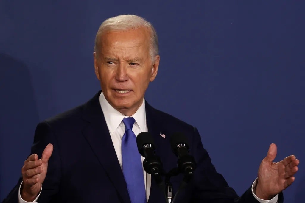 Joe Biden, bir Senatör tarafından TSMC'nin Huawei ile olan ilişkilerini izlemediği için suçlanıyor. | Image Credit-NorthEastern - Biden, Demokrat Senatör tarafından eleştirildi "gevşek izleme" Huawei yaptırımları