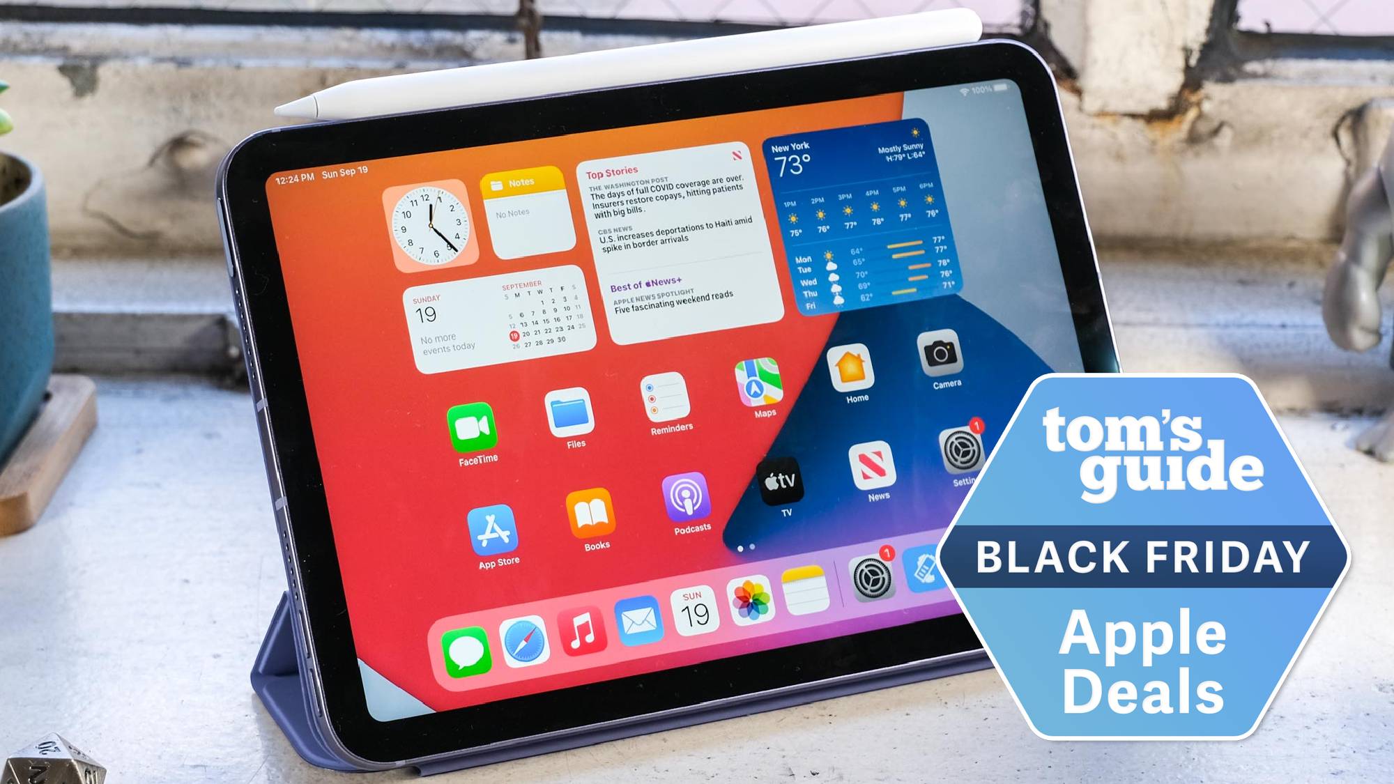 iPad mini 6 masanın üstünde