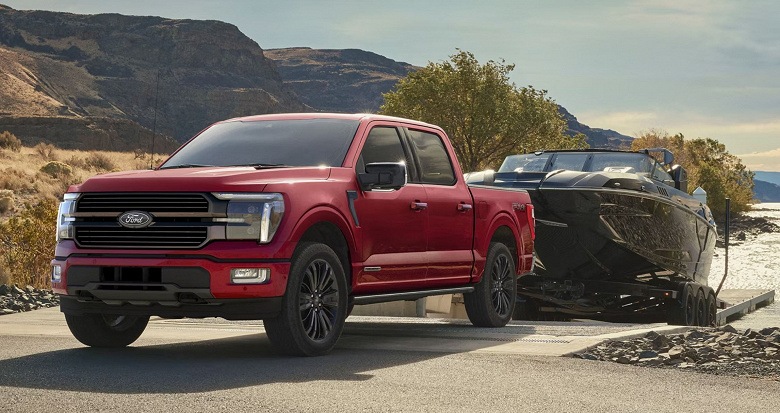 En popüler Amerikan SUV Rusya'ya geldi. Ford F-150, 720 beygir gücünde V8 ve 450 beygir gücünde V6 seçenekleriyle sunuluyor