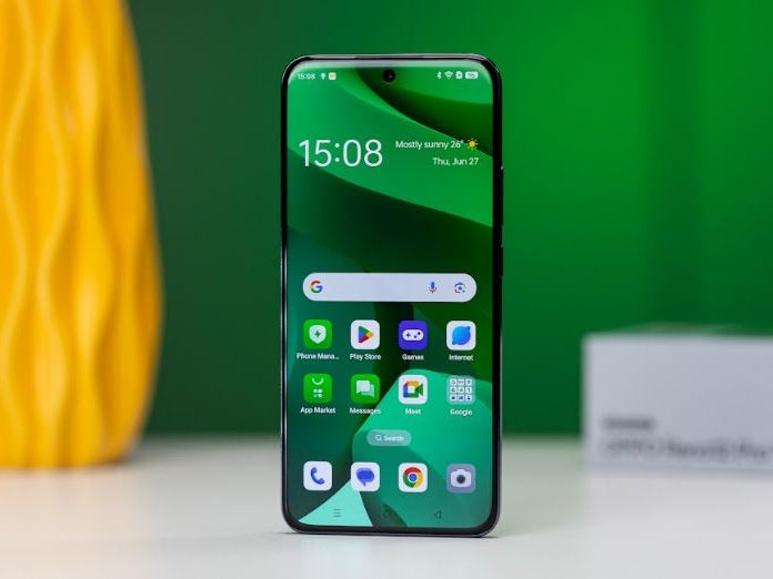 Venom, Oppo'nun telefonlarını yalnızca daha da iyi hale getirebilir. | İmaj kredisi — PhoneArena - Yeni teknoloji, işlemci performansını hisse senedi kıyaslamalarının ötesinde artırmayı vaat ediyor