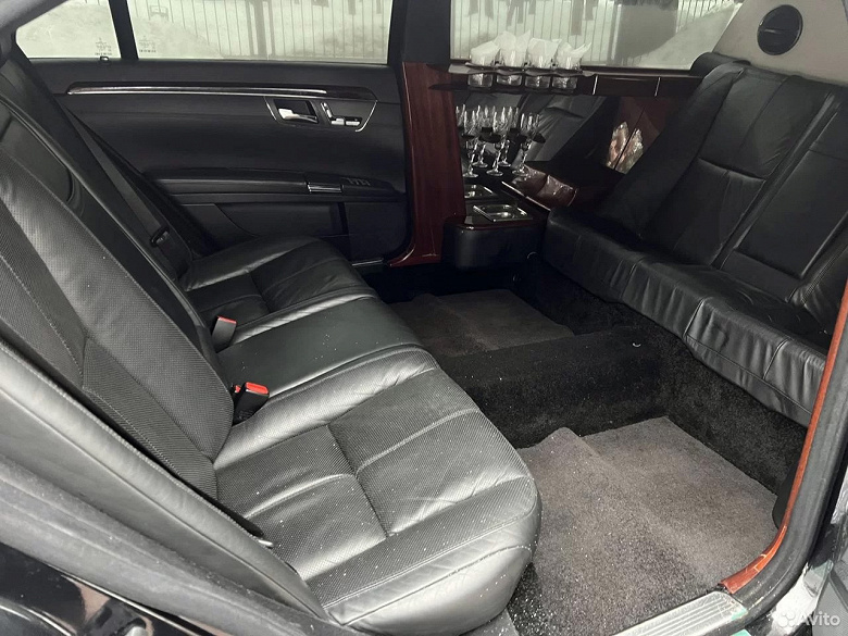 Mercedes-Benz S-Serisi limuzin Rusya'da Lada Granta'dan daha ucuza satılıyor, ancak bir nüans var