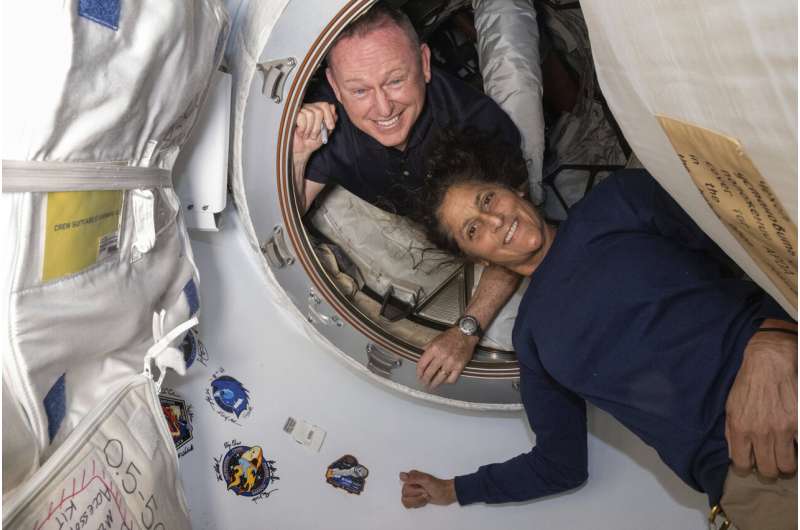 NASA'nın mahsur kalan astronotları uzayda 6 ay kaldı. Sadece 2 tane daha kaldı