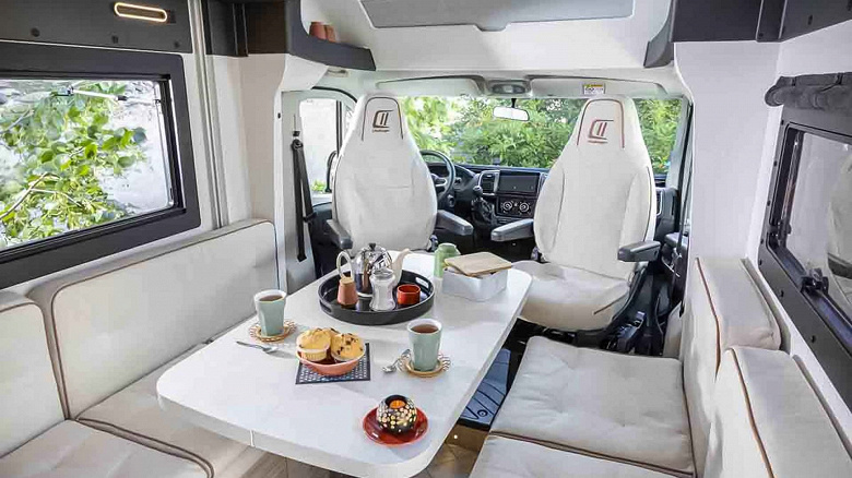 900 km'ye kadar menzil ve 7 yıl veya 100.000 km akü garantisiyle karavan pazarında bir devrim. Challenger X150 ve X250 tanıtıldı