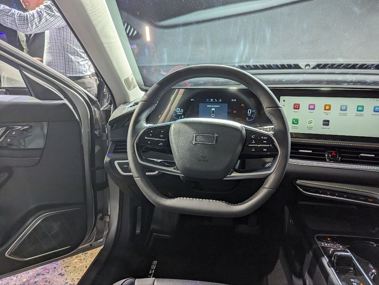 Bir Skoda Superb'i değiştirmek yalnızca 2,5 milyon rubleye mal oluyor. Büyük yeni nesil FAW Bestune B70 liftback, Rusya'da sunuldu - en üst versiyonda 2.0 litrelik motor ve 6 vitesli otomatik şanzımanla