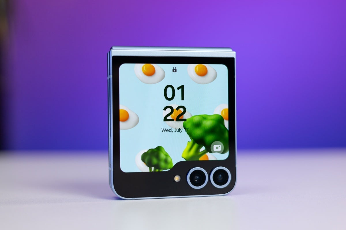 Samsung Galaxy Z Flip 6 saniyelik ekran
