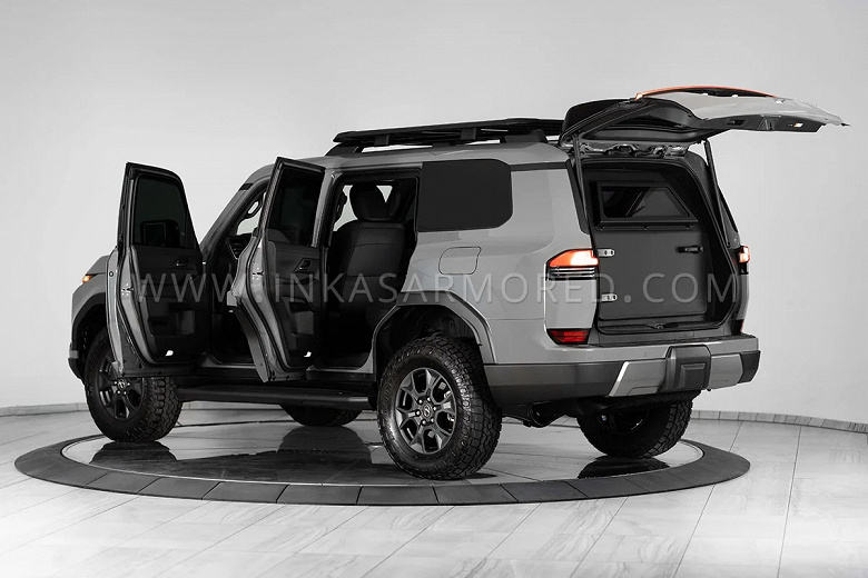 En yeni Lexus GX550 zırhlı bir araca dönüştürüldü, iki el bombasına dayanabiliyor
