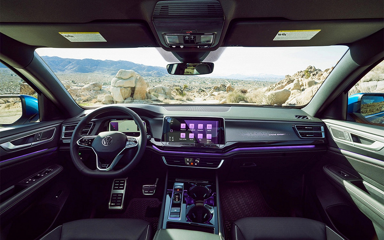 Dört tekerlekten çekişli Volkswagen Atlas 2024 crossover Rusya'da satılmaya başlandı