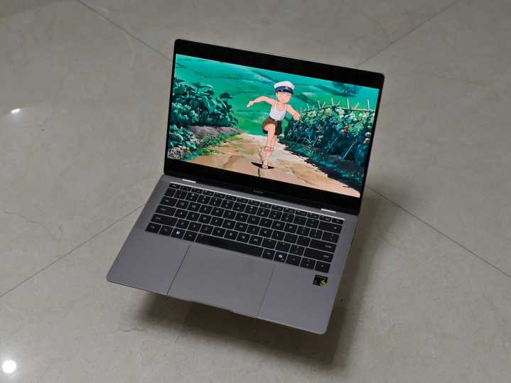 MagicBook Art 14 Snapdragon ekranını onurlandırın.