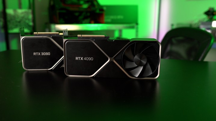 RTX 4090 ve RTX 3090 bir masada yan yana oturuyor.