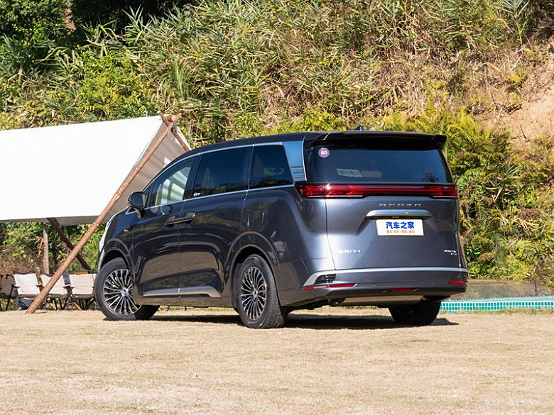 Toyota Alphard ve Toyota Sienna'nın değiştirilmesi. BYD Denza D9 2025 tanıtıldı - “Tanrının Gözü” sistemi artık tüm versiyonlarda