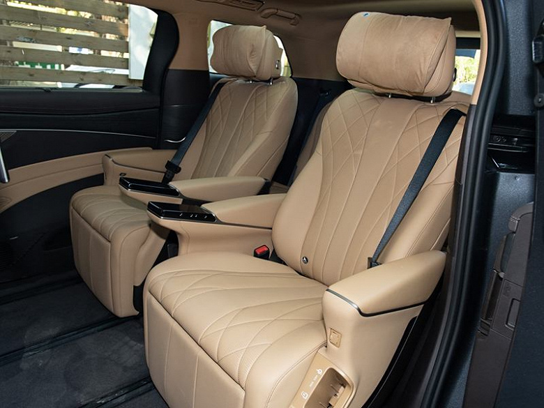 Toyota Alphard ve Toyota Sienna'nın değiştirilmesi. BYD Denza D9 2025 tanıtıldı - “Tanrının Gözü” sistemi artık tüm versiyonlarda