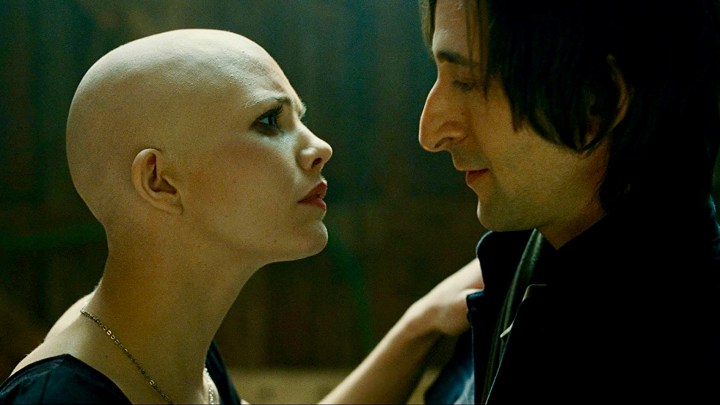 Adrian Brody ve Delphine Chaneac Splice'da