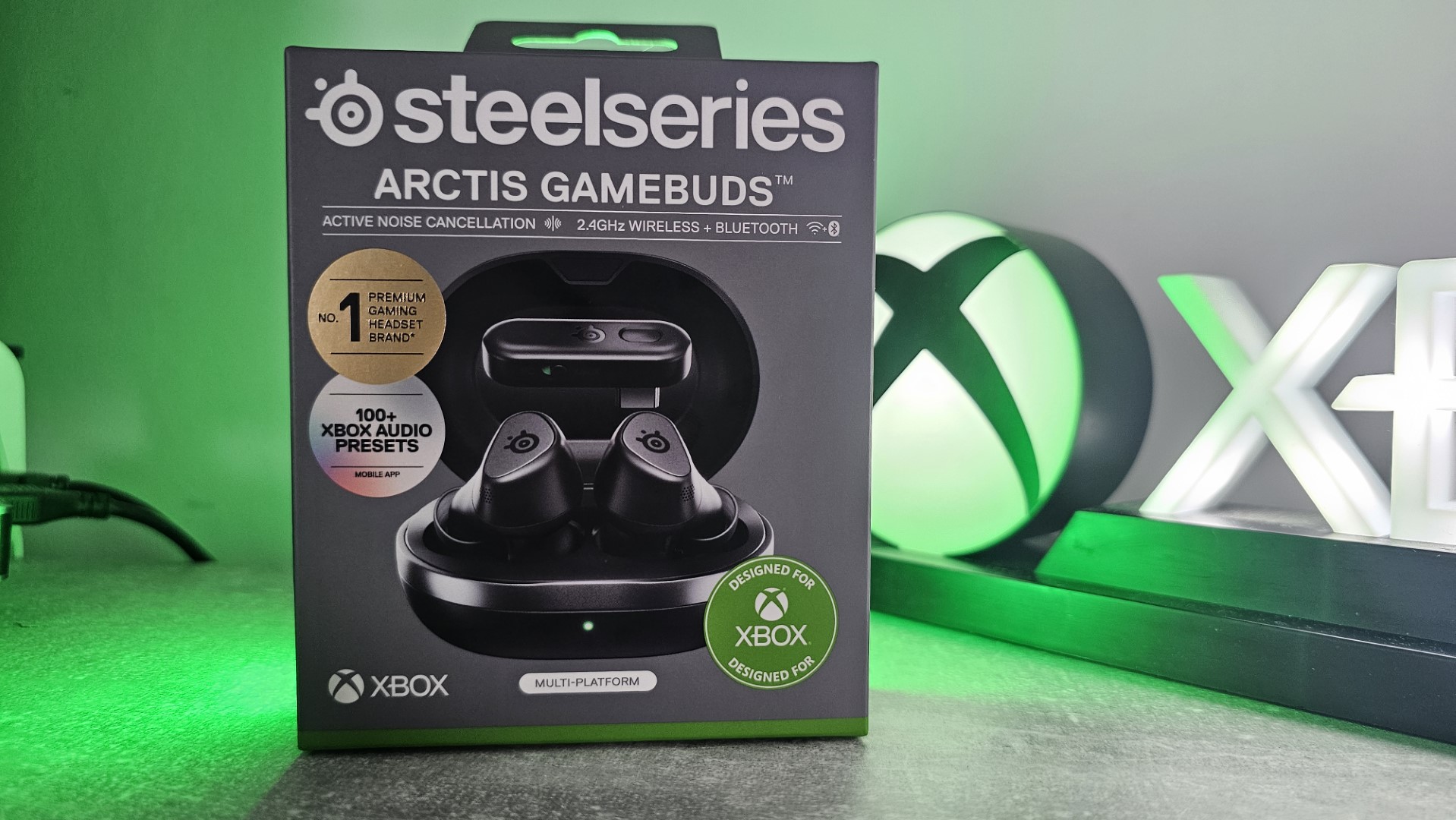 SteelSeries Arctis Gamebud'ları