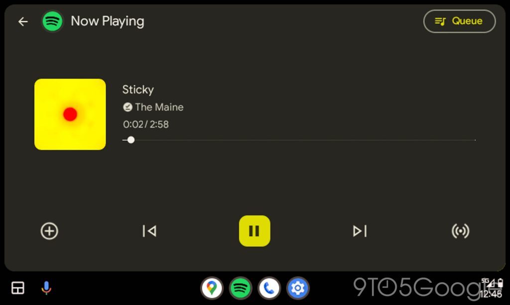 Yeni Android Auto müzik çalar kullanıcı arayüzünün ekran görüntüsü