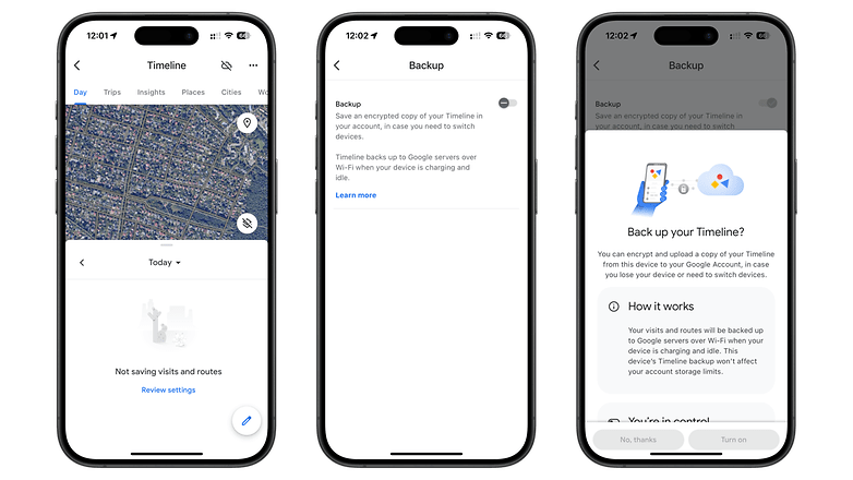 Google Haritalar zaman çizelgesini ve yedekleme seçeneklerini gösteren üç akıllı telefon ekranı.